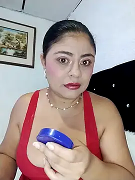 Snapshot of ElizabethWeil chatting on November 6, 2025, 12:20 pm ElizabethWeil online show from November 6, 2025, 12:20 pm