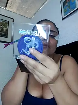 Snapshot of ElizabethWeil chatting on February 16, 2026, 2:59 pm ElizabethWeil online show from February 16, 2026, 2:59 pm