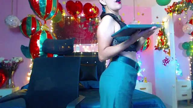 GeorginaBianco online show from December 19, 2025, 11:56 am