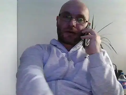 Snapshot of Ak0904 chatting on November 26, 2025, 11:43 am Ak0904 online show from November 26, 2025, 11:43 am