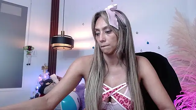 salome drasin online show from December 4, 2025, 11:59 pm