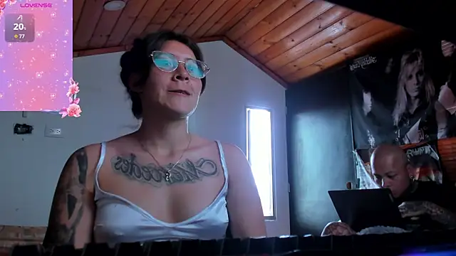 Darkness jones  online show from February 5, 2026, 6:26 pm