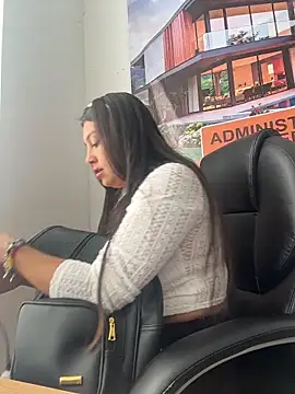 LIZ-06  online show from February 17, 2026, 1:30 pm