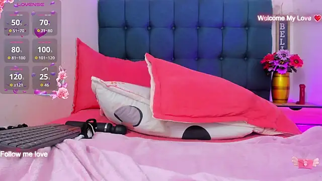 Hellen starx online show from October 2, 2025, 4:16 am