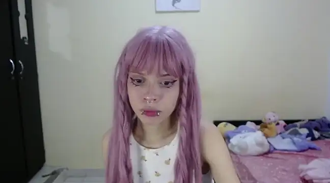 hachi kitty online show from January 7, 2025, 2:31 am