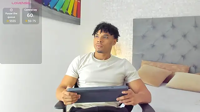 Jacub Micke1 online show from February 23, 2025, 10:31 pm