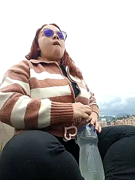 CURVY-HORNY online show from September 24, 2025, 7:42 pm