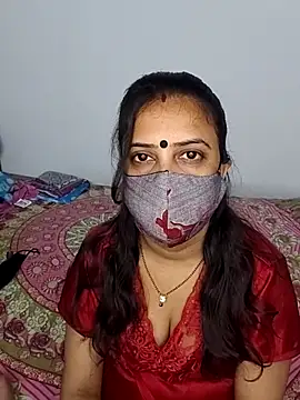 Snapshot of Cute-manisha chatting on July 2, 2026, 3:34 am Cute-manisha online show from July 2, 2026, 3:34 am