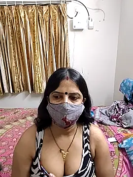 Snapshot of Cute-manisha chatting on July 6, 2026, 1:56 am Cute-manisha online show from July 6, 2026, 1:56 am