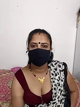 Snapshot of Cute-manisha chatting on May 29, 2026, 1:39 pm Cute-manisha online show from May 29, 2026, 1:39 pm