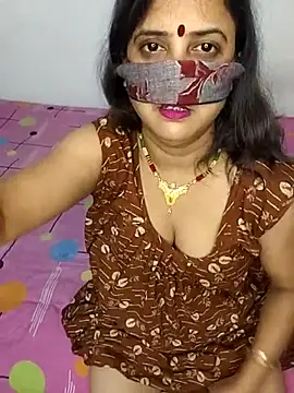 Snapshot of Cute-manisha chatting on July 14, 2026, 12:44 pm Cute-manisha online show from July 14, 2026, 12:44 pm