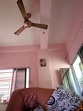 Snapshot of Cute-manisha chatting on March 11, 2025, 1:16 am Cute-manisha online show from March 11, 2025, 1:16 am