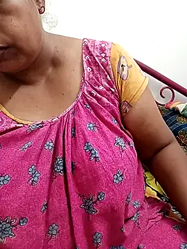 Snapshot of Hotty-rumi chatting on November 9, 2025, 2:10 pm Hotty-rumi online show from November 9, 2025, 2:10 pm