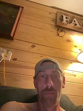 Mase8233 online show from July 5, 2026, 10:22 am