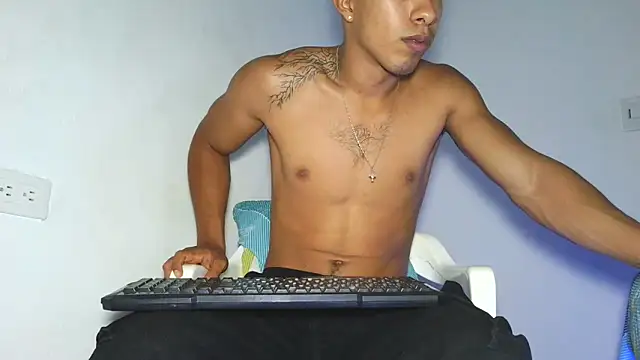 maximo vega newv online show from April 4, 2026, 8:59 pm