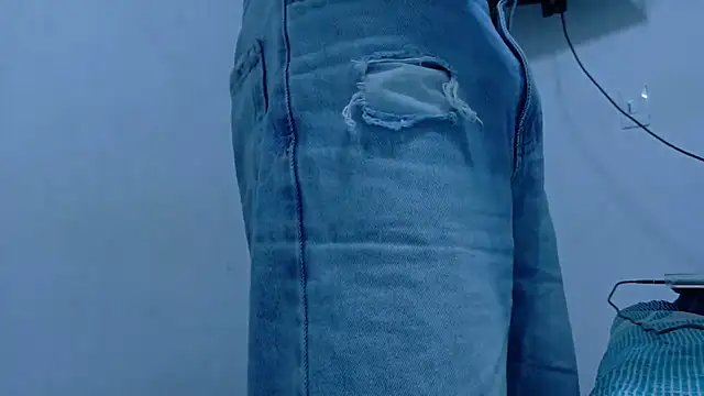 maximo vega newv online show from April 14, 2026, 6:13 pm