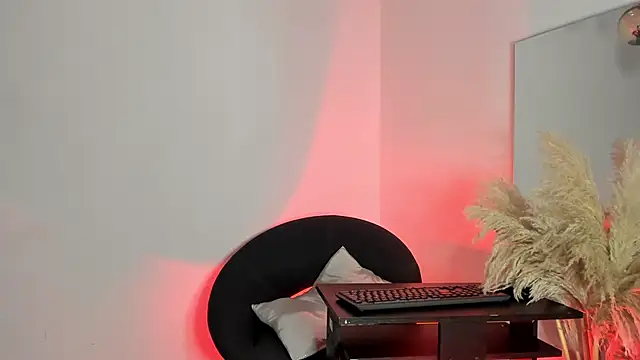 Snapshot of Iiam_danii chatting on December 27, 2024, 1:07 pm Iiam danii online show from December 27, 2024, 1:07 pm