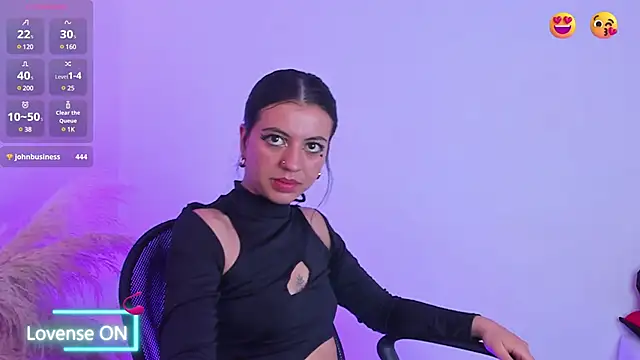 Snapshot of Iiam_danii chatting on January 17, 2025, 8:11 pm Iiam danii online show from January 17, 2025, 8:11 pm