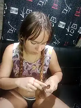 Snapshot of Maribel__Paul chatting on February 4, 2025, 12:00 pm Maribel Paul online show from February 4, 2025, 12:00 pm