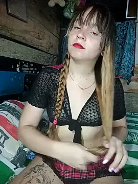 Snapshot of Maribel__Paul chatting on January 22, 2025, 9:10 pm Maribel Paul online show from January 22, 2025, 9:10 pm