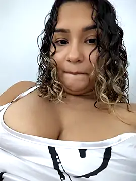 BrendaGirs online show from March 17, 2026, 2:14 am