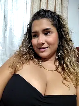 Snapshot of BrendaGirs chatting on November 18, 2025, 2:27 am BrendaGirs online show from November 18, 2025, 2:27 am