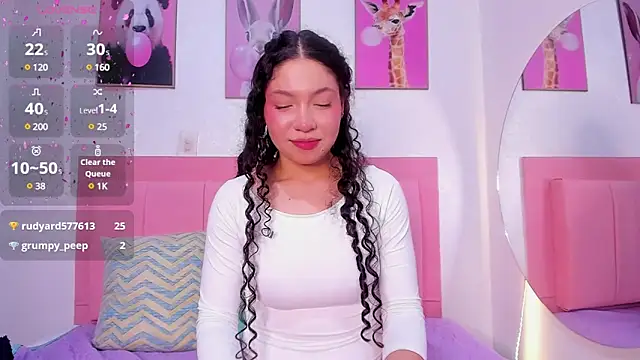 amandalee01 online show from March 18, 2025, 4:50 pm