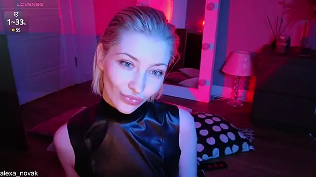 alexa novak online show from March 12, 2025, 2:34 pm