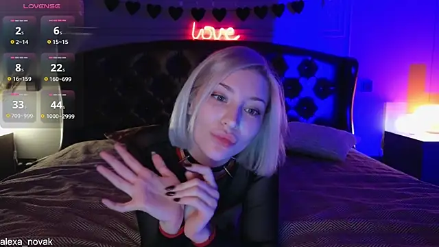 alexa novak online show from February 28, 2025, 1:47 am