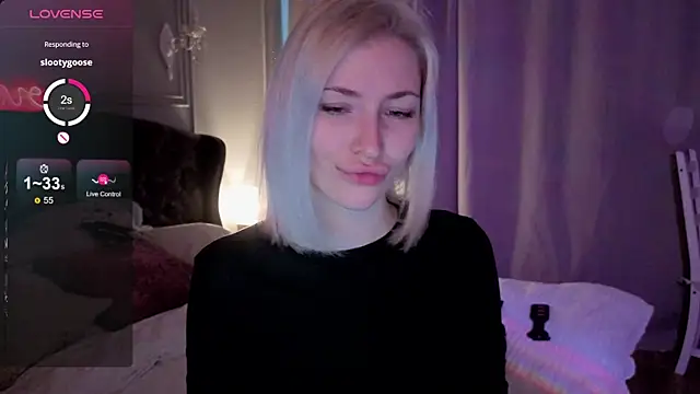 alexa novak online show from September 10, 2025, 1:48 am