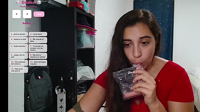 Snapshot of Ursumi1 chatting on September 9, 2025, 11:52 am Ursumi1 online show from September 9, 2025, 11:52 am