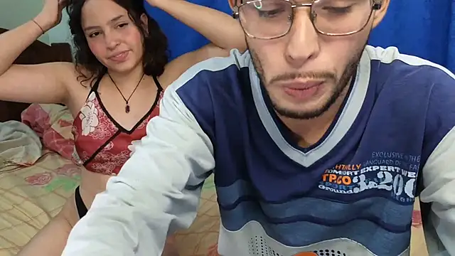 YuKinaHentaiI online show from January 13, 2025, 1:34 am