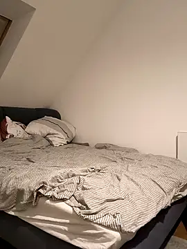 SunbakedMedal71 online show from March 13, 2026, 10:26 pm