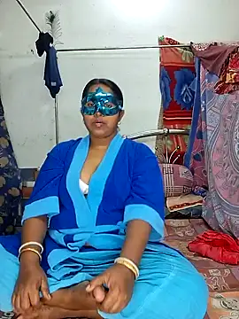 Snapshot of Real_Desi_Couple chatting on December 28, 2024, 4:30 pm Real Desi Couple online show from December 28, 2024, 4:30 pm