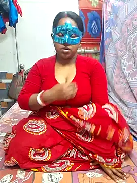 Snapshot of Real_Desi_Couple chatting on December 14, 2024, 4:30 pm Real Desi Couple online show from December 14, 2024, 4:30 pm