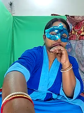 Snapshot of Real_Desi_Couple chatting on January 4, 2025, 5:16 pm Real Desi Couple online show from January 4, 2025, 5:16 pm