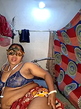 Snapshot of Real_Desi_Couple chatting on March 18, 2026, 5:58 pm Real Desi Couple online show from March 18, 2026, 5:58 pm