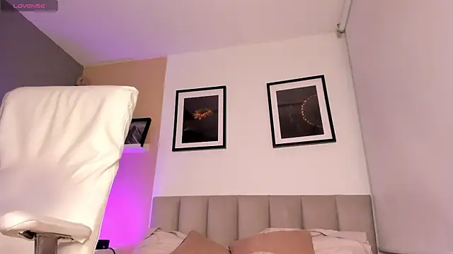 sade jackson1 online show from October 2, 2025, 5:22 am