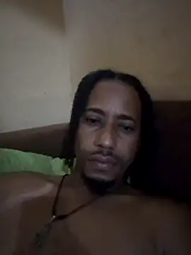 Snapshot of Alexpitt3131 chatting on December 9, 2024, 4:05 pm Alexpitt3131 online show from December 9, 2024, 4:05 pm