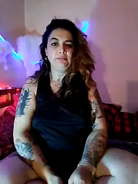 Snapshot of poisson_ivy chatting on November 16, 2025, 9:36 am poisson ivy online show from November 16, 2025, 9:36 am