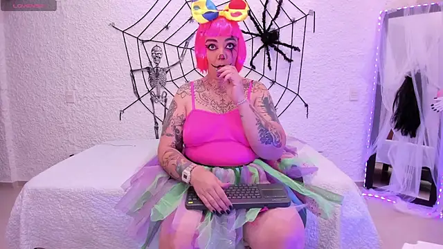 Snapshot of poisson_ivy chatting on October 24, 2025, 7:57 pm poisson ivy online show from October 24, 2025, 7:57 pm