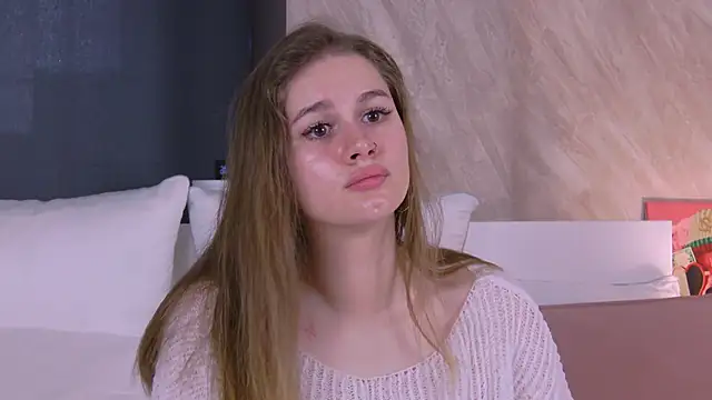 Snapshot of EllieHayes chatting on September 8, 2025, 2:16 pm EllieHayes online show from September 8, 2025, 2:16 pm