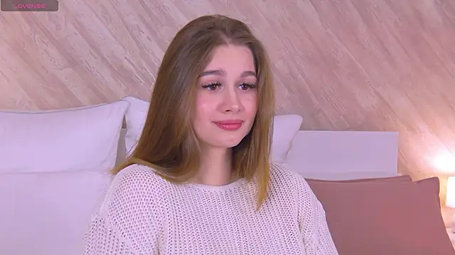 Snapshot of EllieHayes chatting on February 16, 2025, 8:22 pm EllieHayes online show from February 16, 2025, 8:22 pm