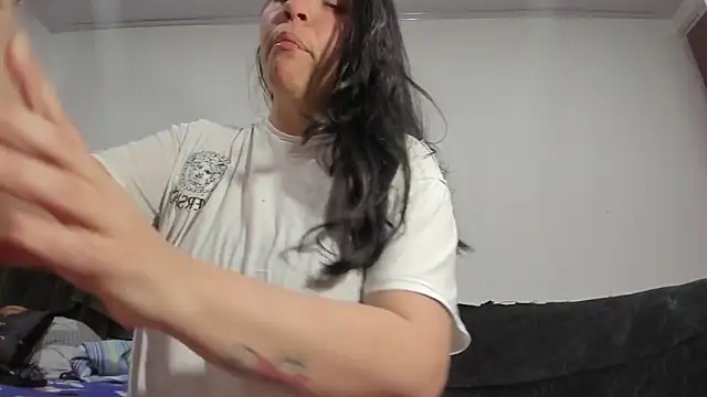 Snapshot of lilit_fetichs chatting on January 24, 2025, 9:26 pm lilit fetichs online show from January 24, 2025, 9:26 pm