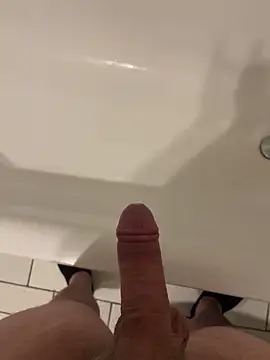 EhemannTotti online show from April 3, 2026, 11:55 pm