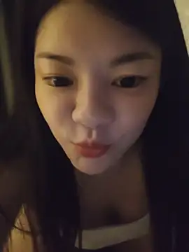 Snapshot of lululu-sweet chatting on November 1, 2025, 3:06 pm lululu-sweet online show from November 1, 2025, 3:06 pm