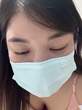 Snapshot of lululu-sweet chatting on December 9, 2024, 4:15 pm lululu-sweet online show from December 9, 2024, 4:15 pm