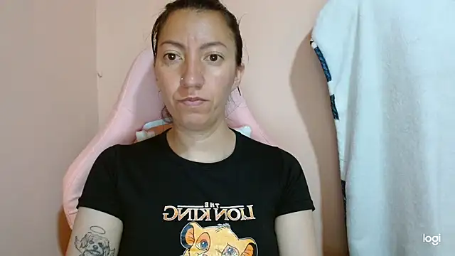 Snapshot of kaybabyhot chatting on April 2, 2026, 3:41 pm kaybabyhot online show from April 2, 2026, 3:41 pm