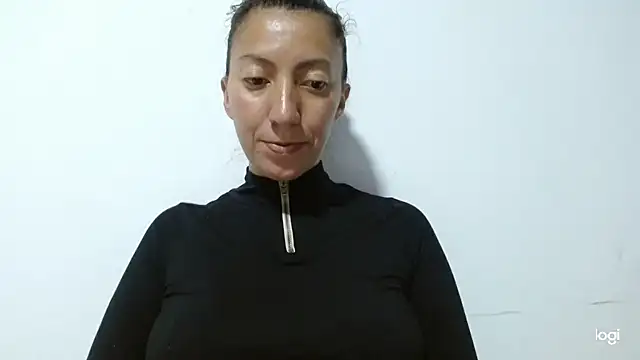 Snapshot of kaybabyhot chatting on November 12, 2025, 9:18 pm kaybabyhot online show from November 12, 2025, 9:18 pm