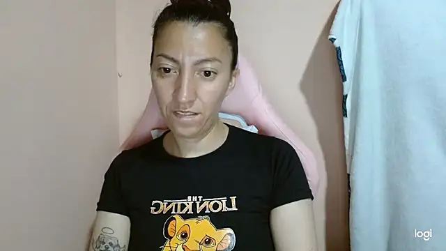 Snapshot of kaybabyhot chatting on April 4, 2026, 12:28 am kaybabyhot online show from April 4, 2026, 12:28 am